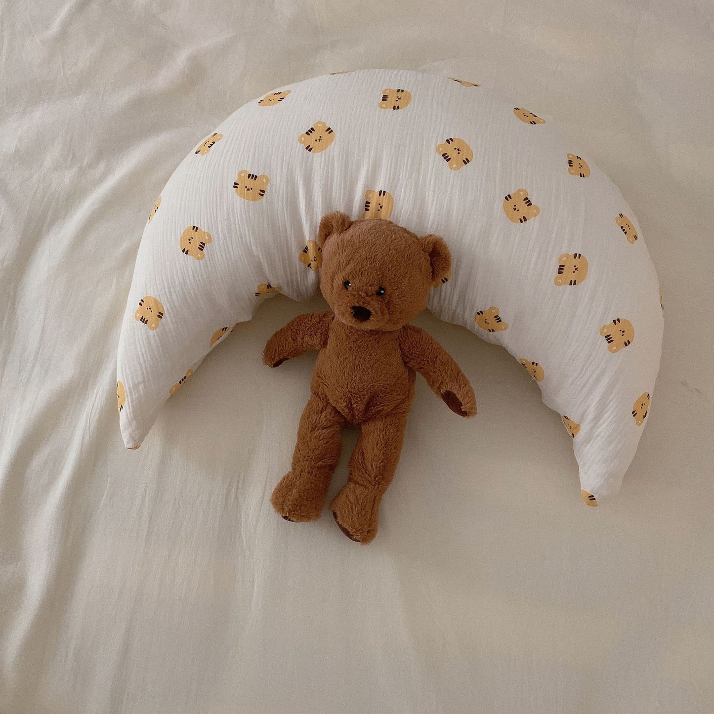 Simple Printed Cartoon Baby Sleeping Crescent Pillow