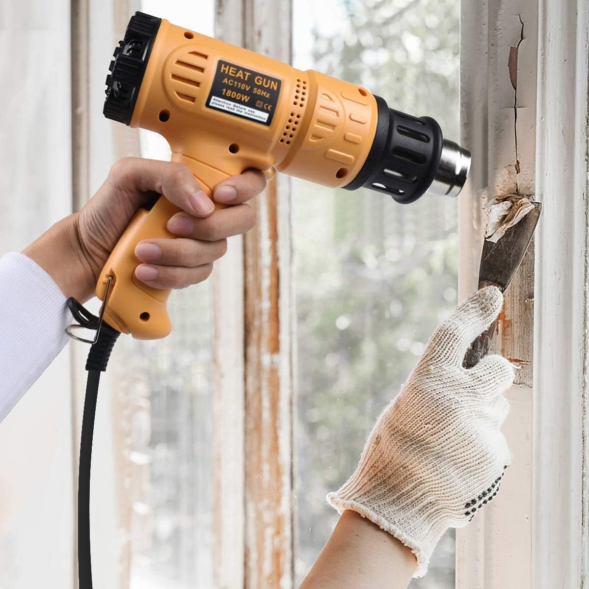 Heavy duty heat gun with nozzles