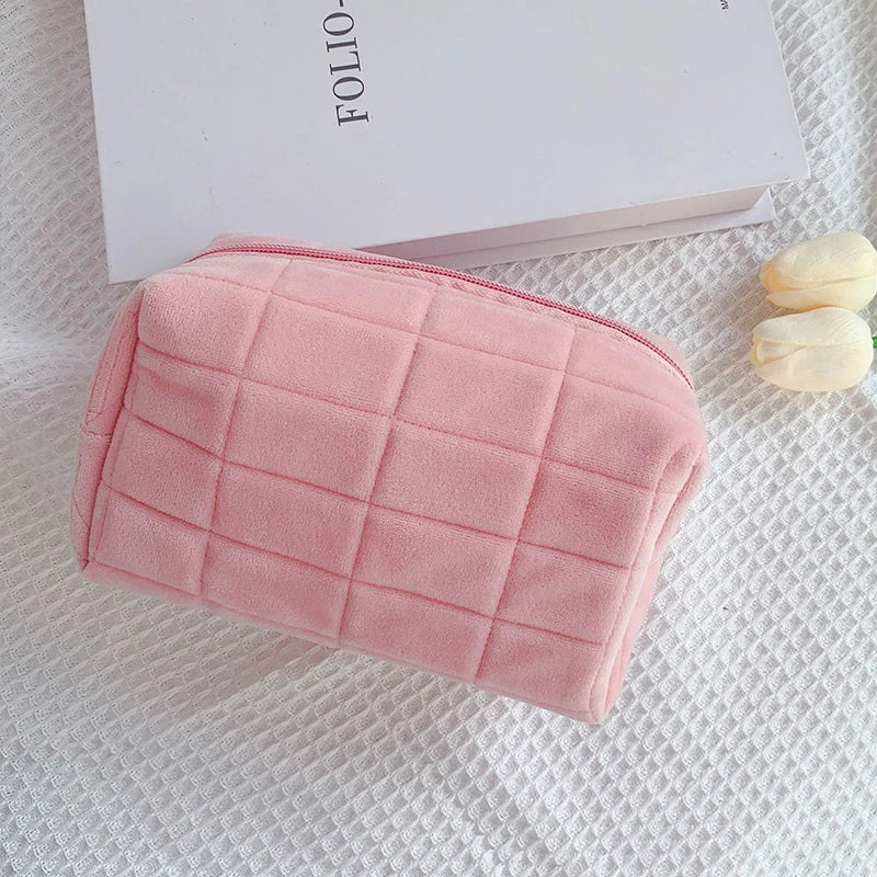 Cut Fur Makeup Bag for Women Travel Cosmetic Bag Solid Color Zipper Large Make Up Toiletry Bag Washing Beauty Case Necessaries
