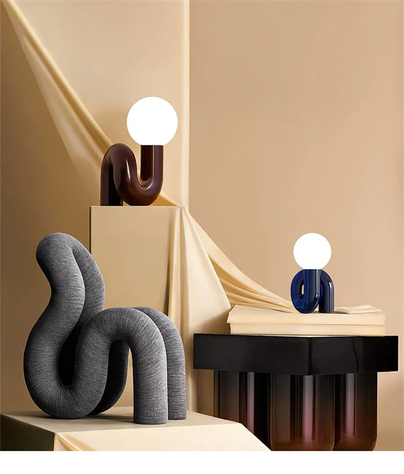 Postmodern Resin Curl Lamp