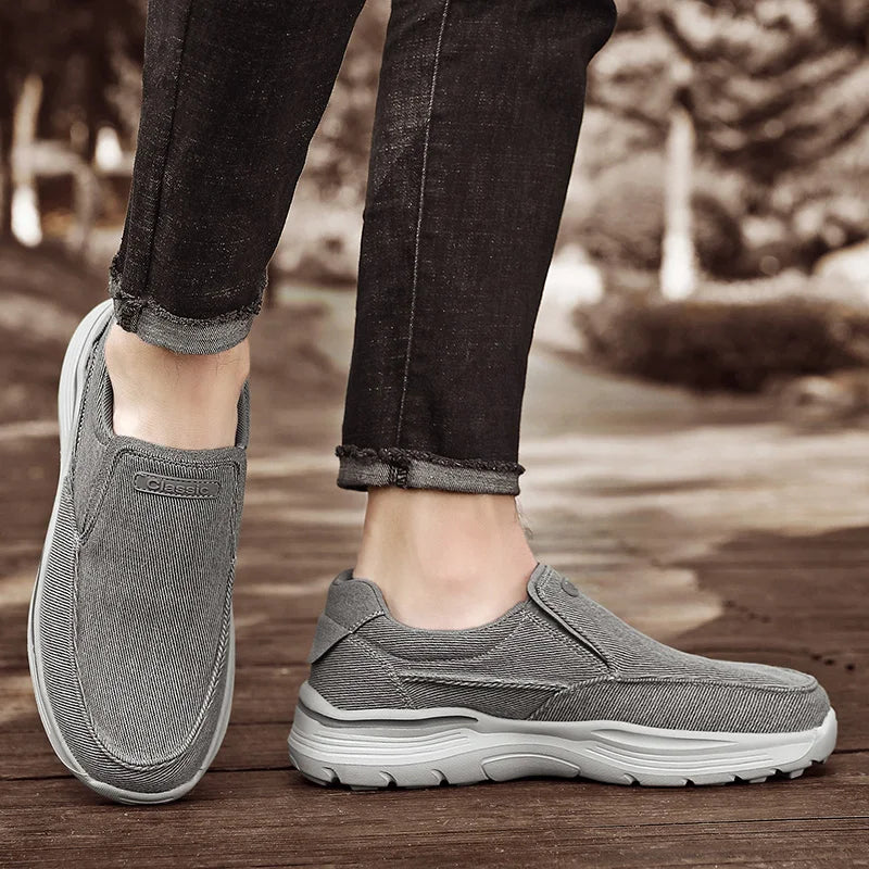saferido Soothing Breathable Men Sneakers Canvas Shoes Outdoor Thick Sole Massage Platform Shoes Walkking Comfty Slip On Men Loafers