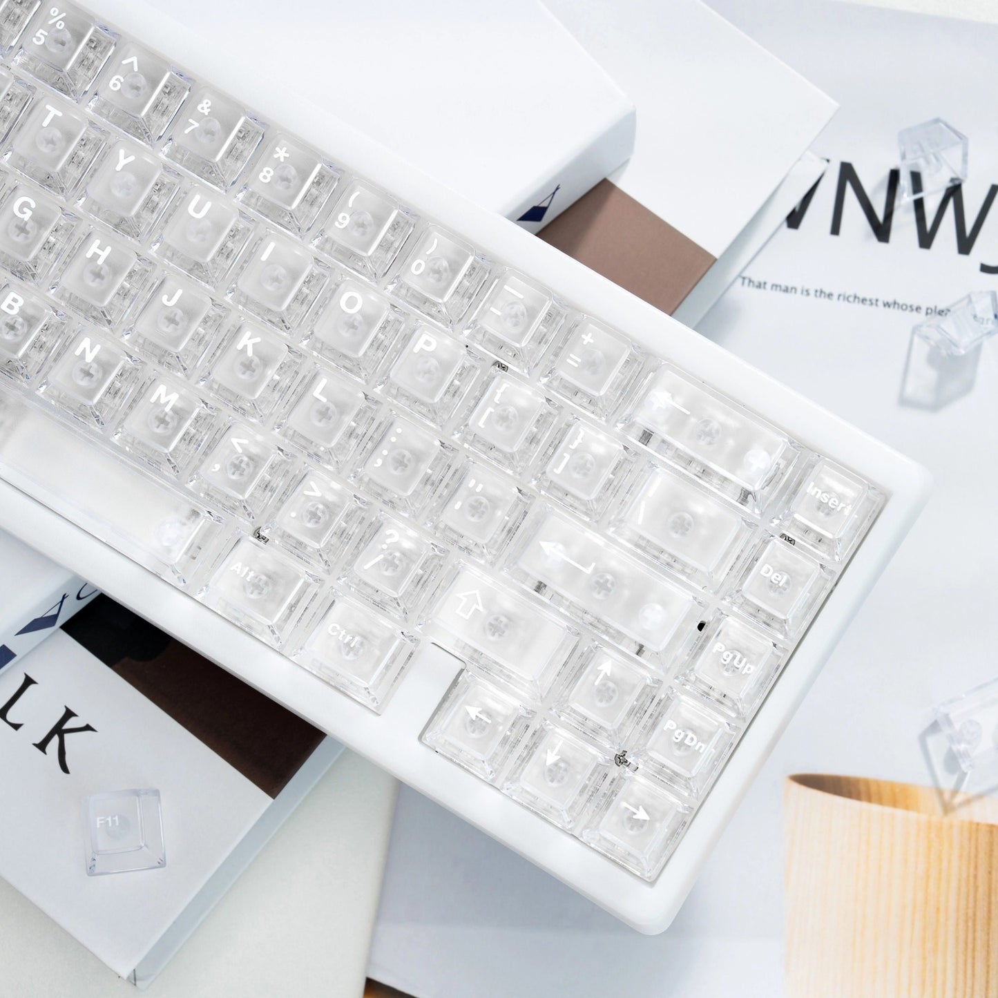 PC Frosted Translucent White Keycap With Light-transmitting Mechanical Magnetic Compatibility