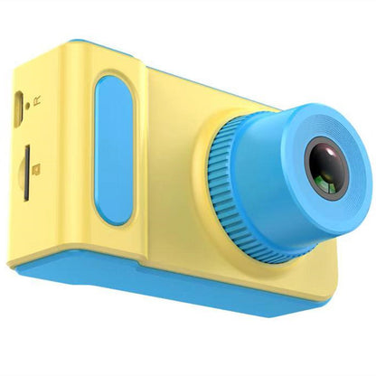 Kids portable camera with 32GB support and 720P video recording