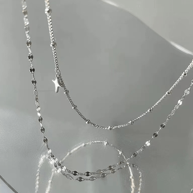 Vintage Alloy Layered Star Pendant Necklace for Women