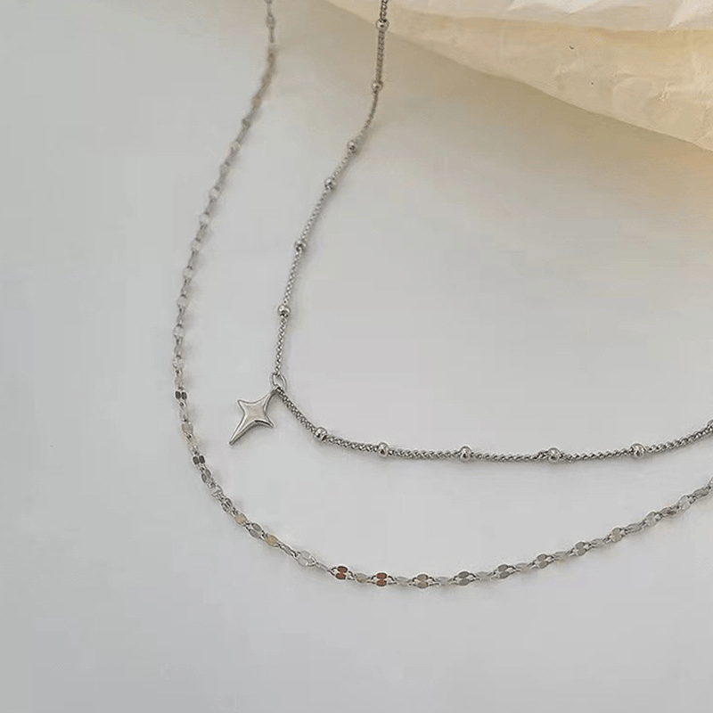 Vintage Alloy Layered Star Pendant Necklace for Women