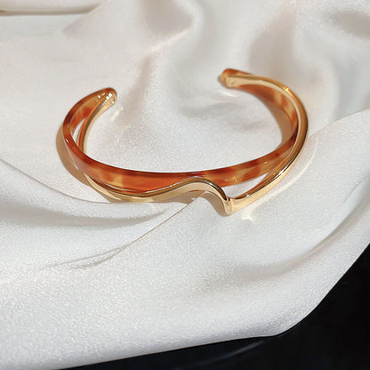 Adjustable White Shellfish Plate Bracelet for Women, 2-Layer Luxury