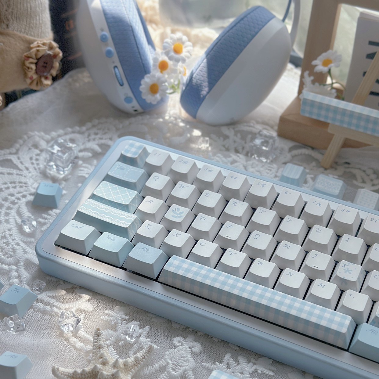 Lyric Poetry-themed Mechanically Adorable PBT Dye-sublimation Custom Keycaps