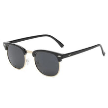 unisex-retro-fashion-sunglasses-front-view