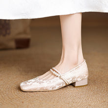comfortable-women-satin-pumps