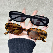 women-retro-oval-uv400-sunglasses-front-view