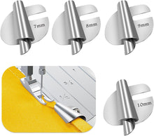 Magnetic seam guide for sewing machines