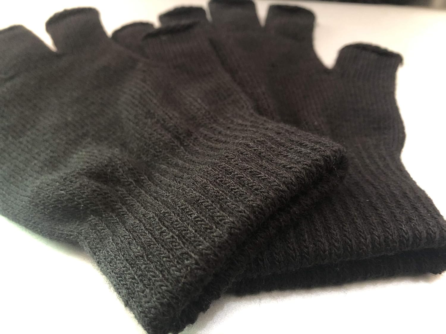 2 Pair Knit Half Finger Gloves