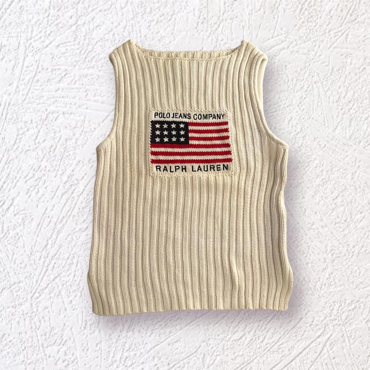 Trendy Sleeveless Sweater – Comfort and Style for Every Season