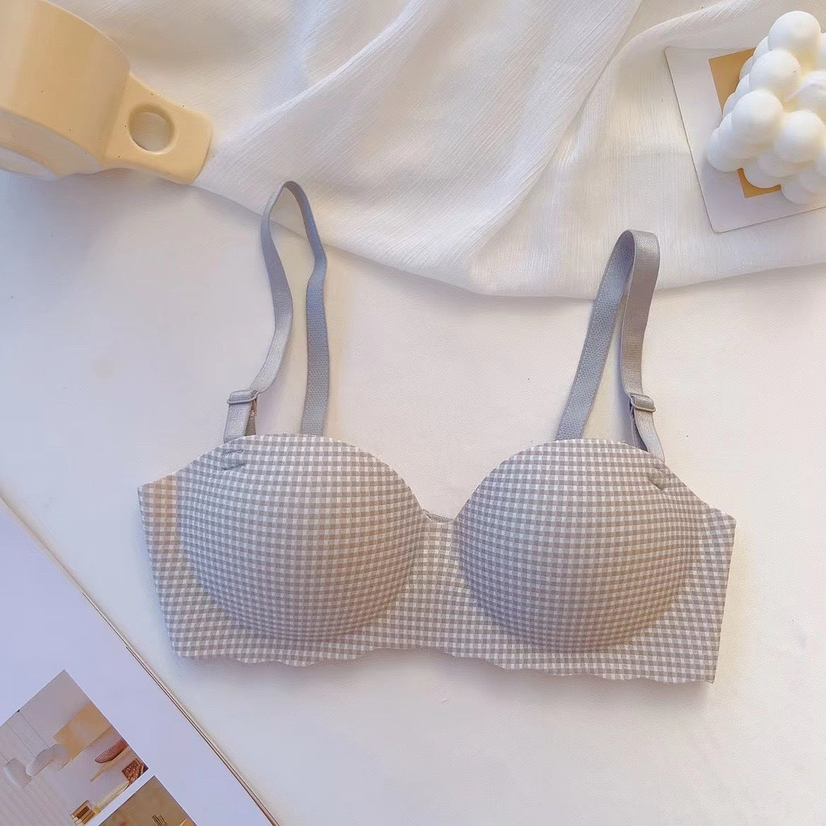 One-piece Seamless Bras Sweet And Comfortable