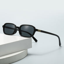 retro-black-frame-personalized-sunglasses-front-view