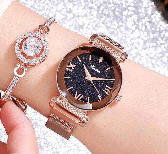 Trendy fashion watch