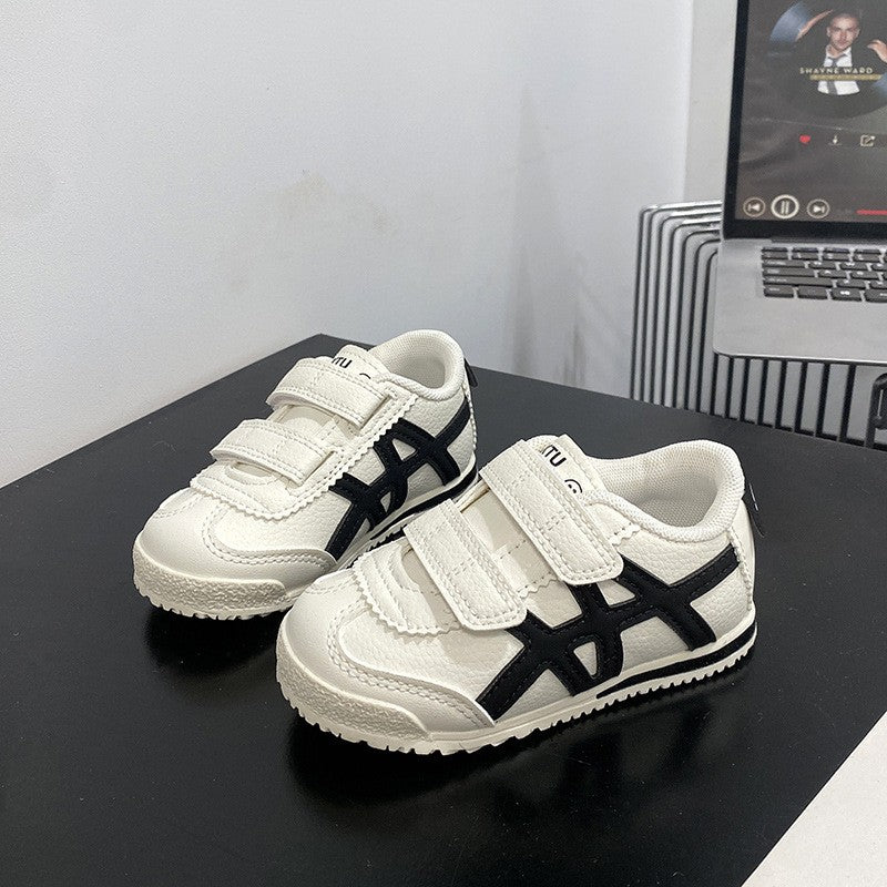 Baby canvas walking shoes