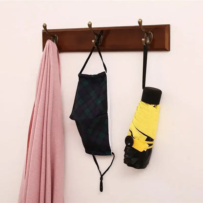 Clothes Hanger