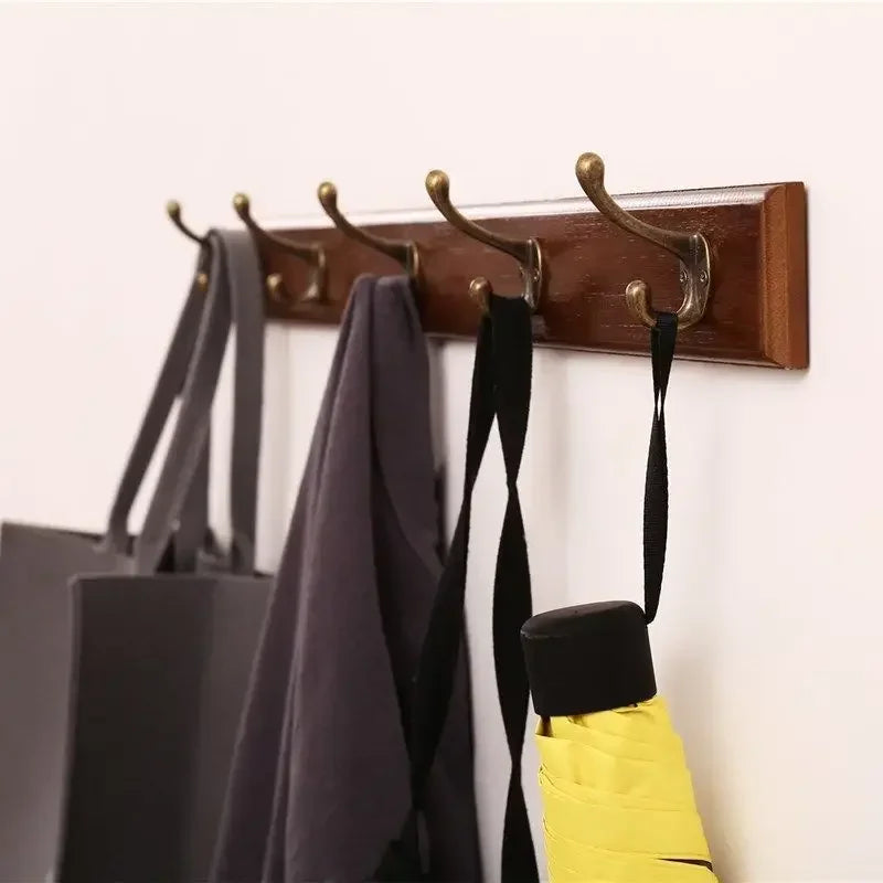 Clothes Hanger