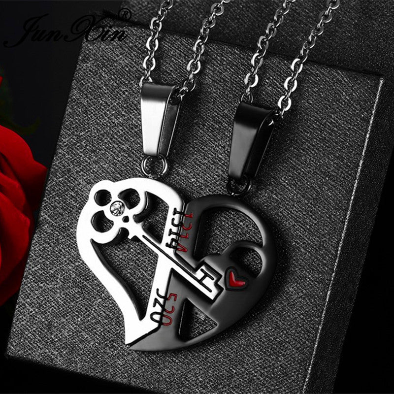 Couple necklace set