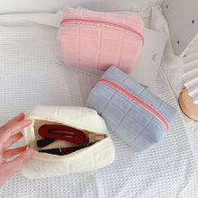 Cut Fur Makeup Bag for Women Travel Cosmetic Bag Solid Color Zipper Large Make Up Toiletry Bag Washing Beauty Case Necessaries