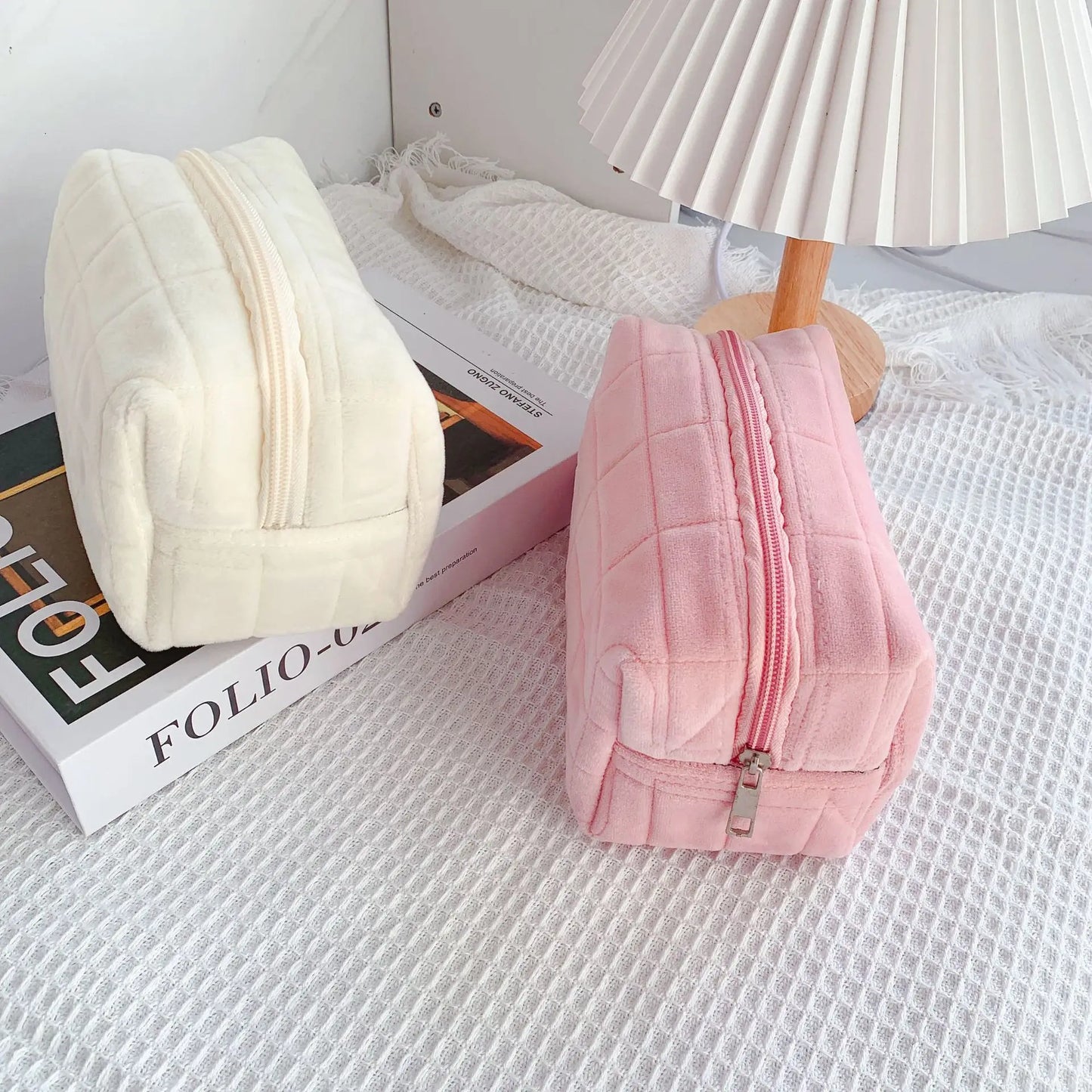 Cut Fur Makeup Bag for Women Travel Cosmetic Bag Solid Color Zipper Large Make Up Toiletry Bag Washing Beauty Case Necessaries