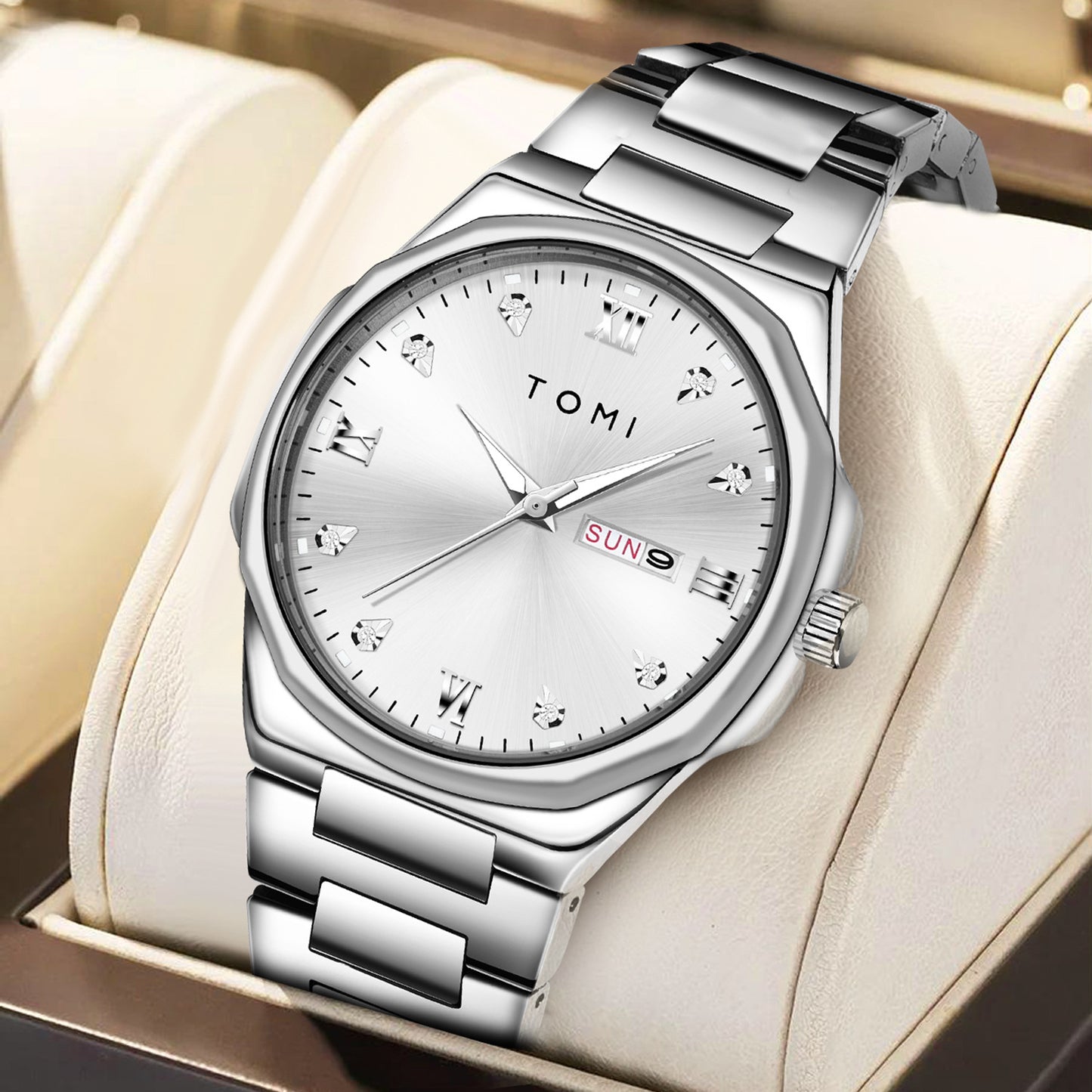 Diamond quartz watch