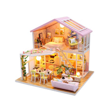 Dollhouse 