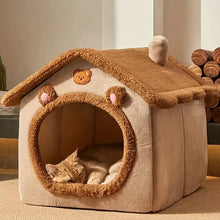 Foldable pet house for small dogs and cats in a cozy and portable design