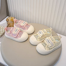 Girls breathable mesh shoes