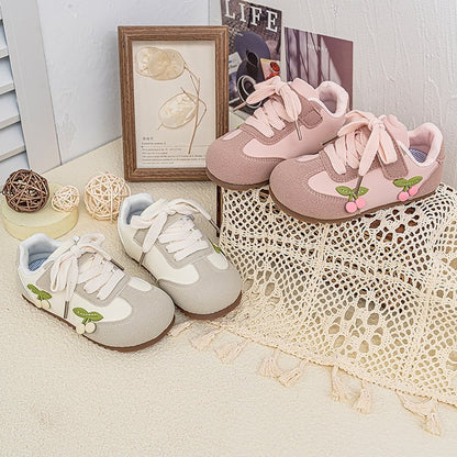 Girls fashion trainer shoes