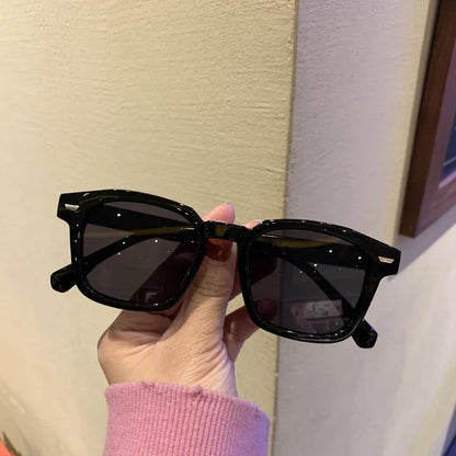 Trendy Unisex Retro Sunglasses for 2025 Fashion