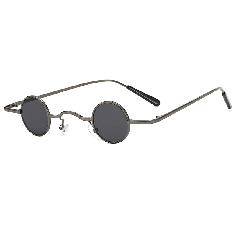 Round retro sunglasses