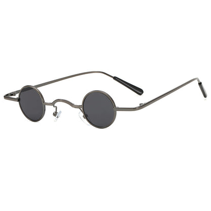 Round retro sunglasses