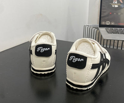 Baby canvas walking shoes