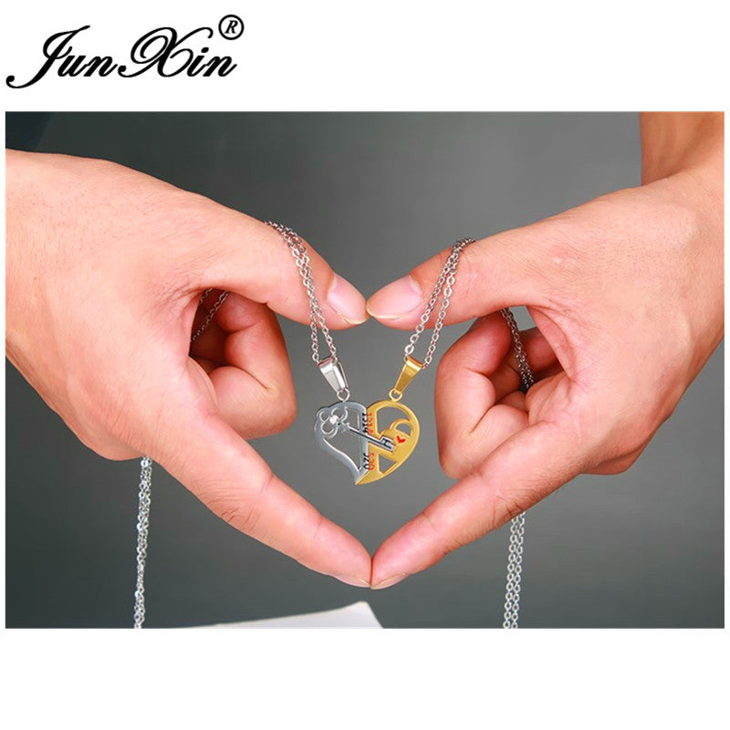 Key lock necklace