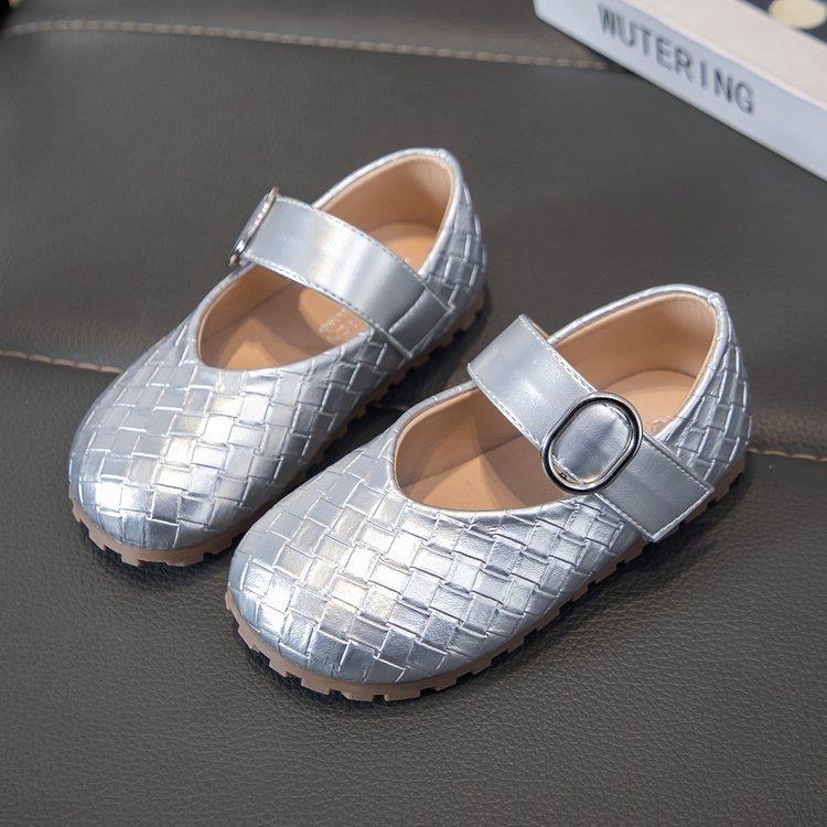 Girls Mary Jane shoes