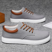 Mens sporty casual sneakers