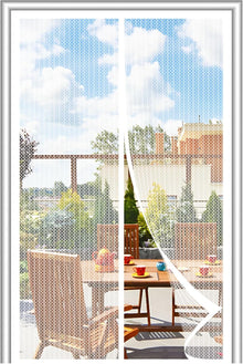 Mesh Screen with Magnetic Closure