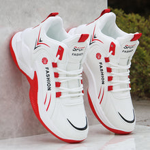 Non slip sports shoes