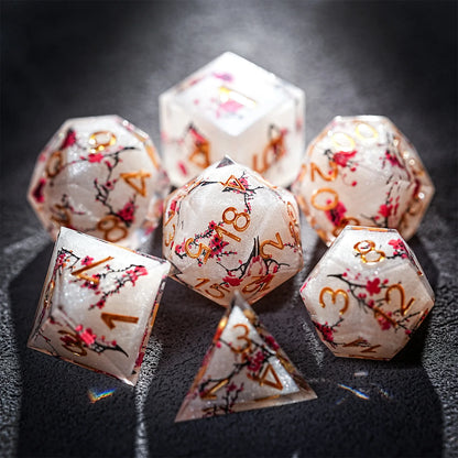 1-7pcs DND Milk White Solid Resin Black Kitten Smile Cat Dice Set Multi-sided Polyhedral Dice for D&D COC Role RPG Table Game