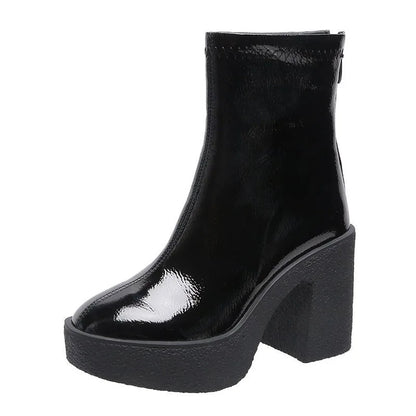 MMShoes What It Takes Lug Sole Chelsea Boots in White
