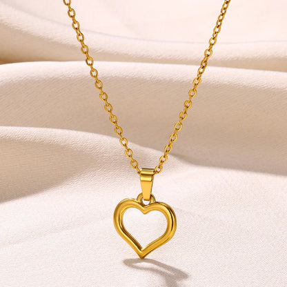 Stainless Steel Heart Necklace – 2025 Trend