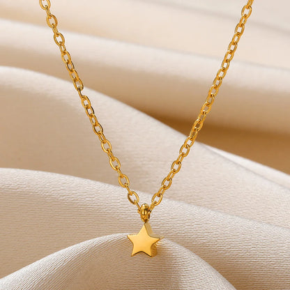 Stainless Steel Heart Necklace – 2025 Trend
