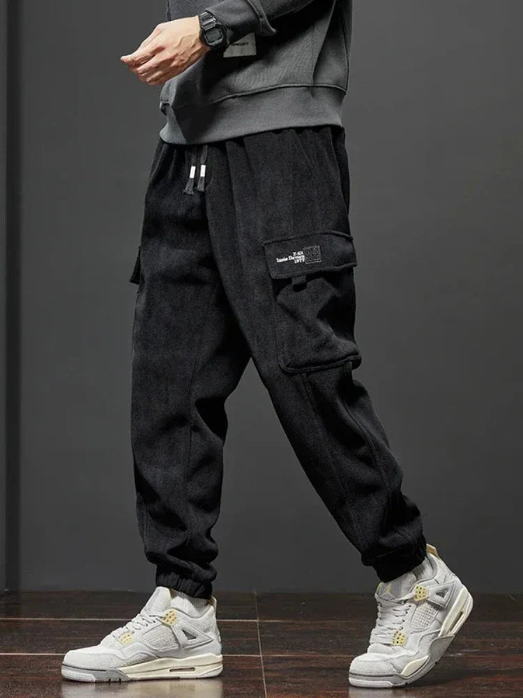 Urban Streetwear Cargo Pants for Men & Women – 2025 Trendy Style