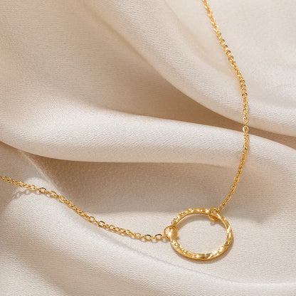 Stainless Steel Heart Necklace – 2025 Trend