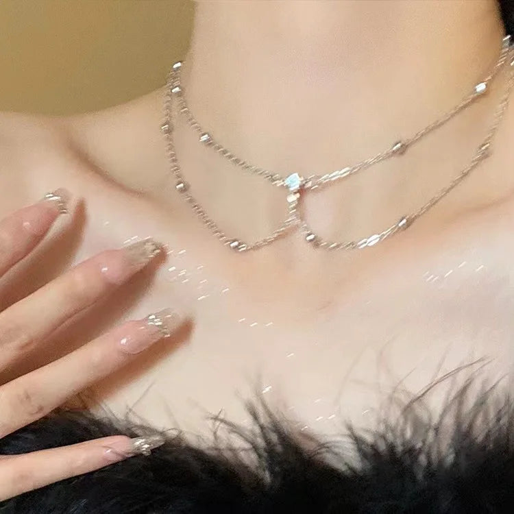 Vintage Alloy Layered Star Pendant Necklace for Women
