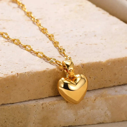 Stainless Steel Heart Necklace – 2025 Trend