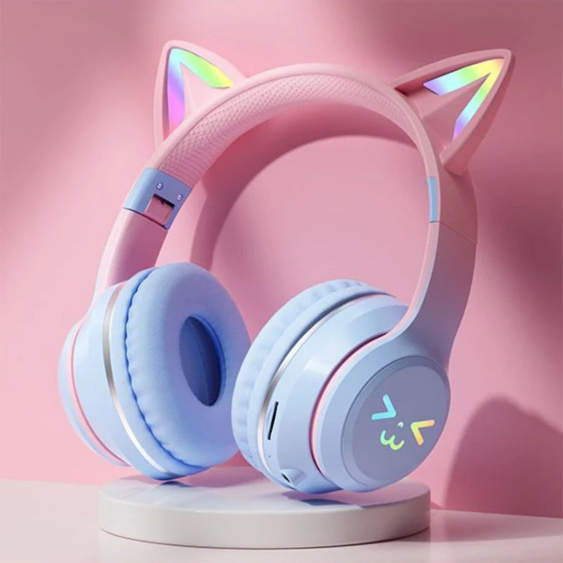 Cat's Ears Smiling Face RGB Headphones – Cute & Colorful Audio Fun