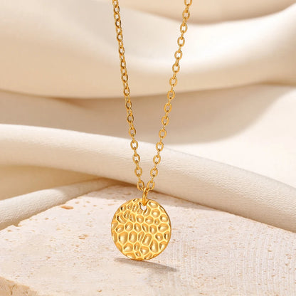 Stainless Steel Heart Necklace – 2025 Trend